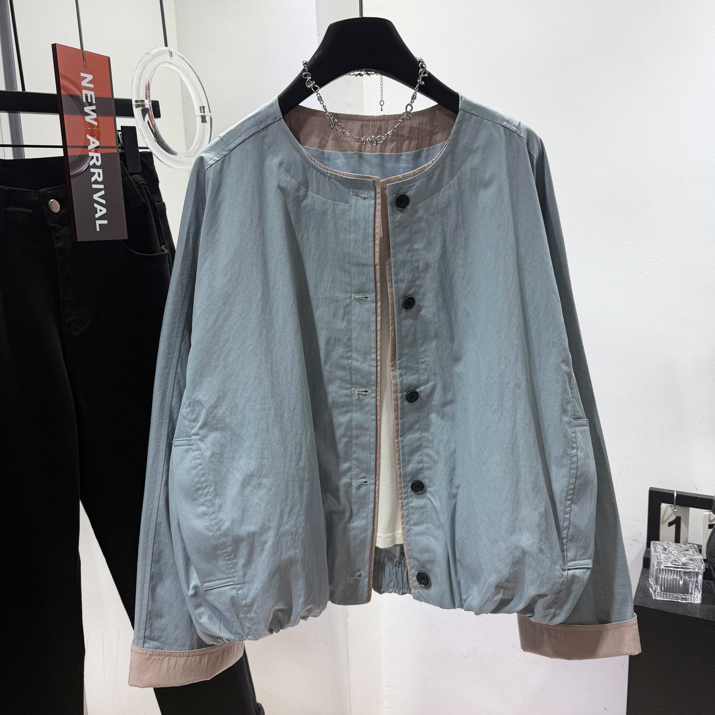 2026年春季复古圆领撞色短外套女宽松显瘦百搭小个子夹克长袖上衣