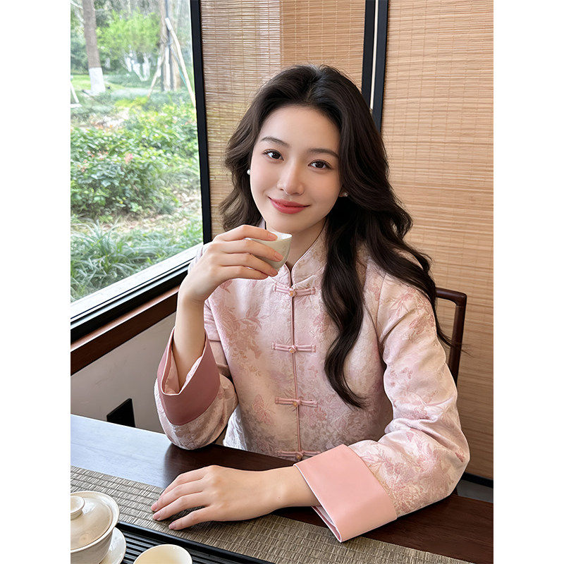 超火减龄新中式外套女款春季2026新款小众不撞款国风高端早春上衣