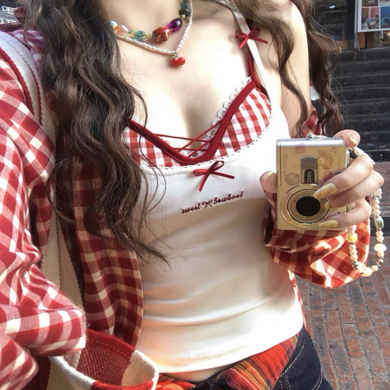 假两件白色蕾丝吊带背心女夏明媚