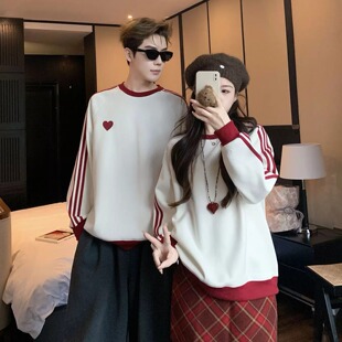 2026新款情侣装秋冬装爱心加绒加厚卫衣上衣男女圆领减龄学院风