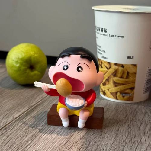 蜡笔小新可爱摆件车载手办土豆马铃薯家居饰品礼物摆件卡通新之助