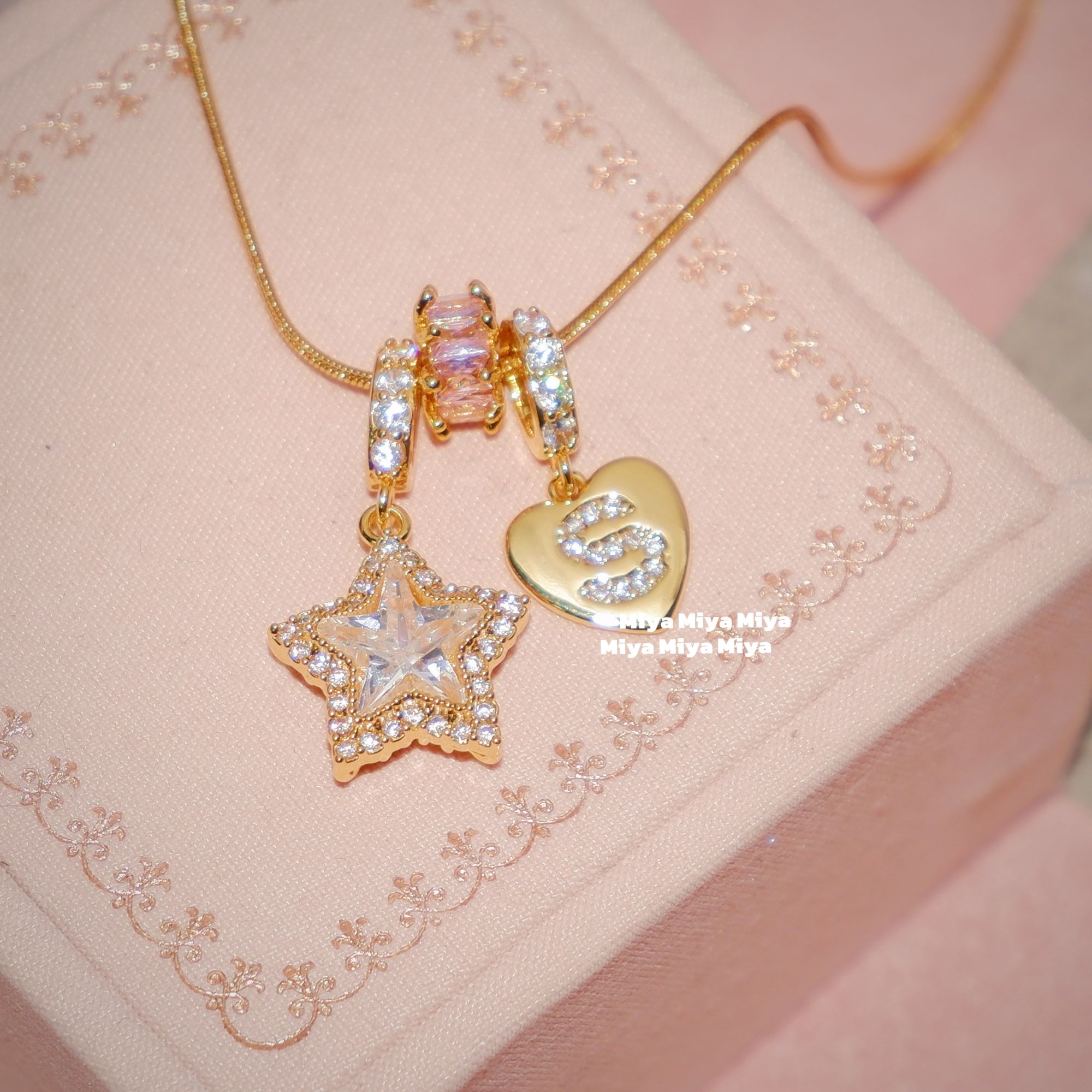 天使爱美丽～ 定制星星字母项链美式辣妹项链