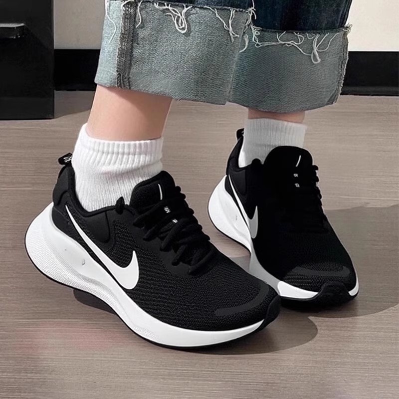 Nike耐克女鞋官方旗舰正品2025秋季新款运动鞋网面休闲鞋跑步鞋女