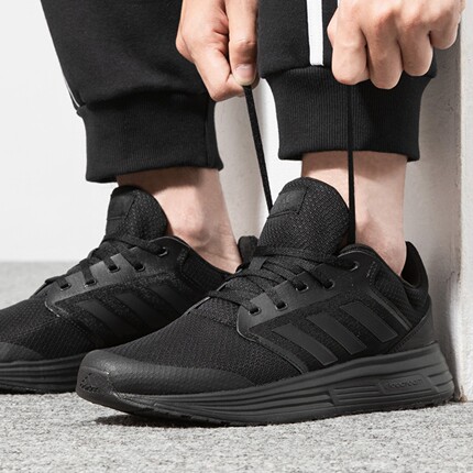 Adidas阿迪达斯男鞋新款运动鞋GALAXY 5防滑轻便透气跑步鞋FY6718