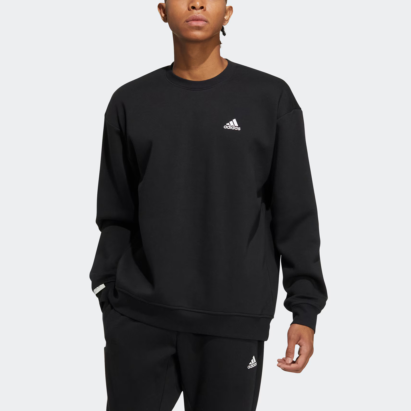 阿迪达斯运动休闲男女款卫衣