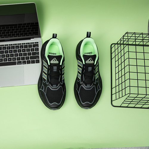 阿迪达斯跑步鞋男女鞋官