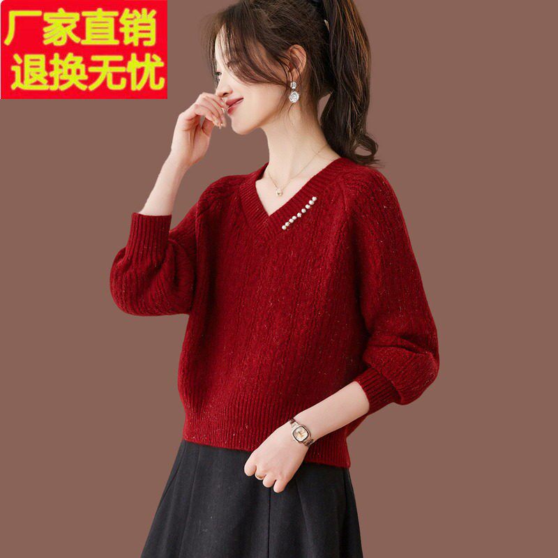 v领红色毛衣女冬季新款好看配裙子小个子短款加厚羊毛衫上衣