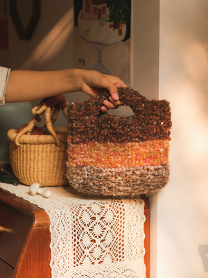 远家手工钩织包手腕包