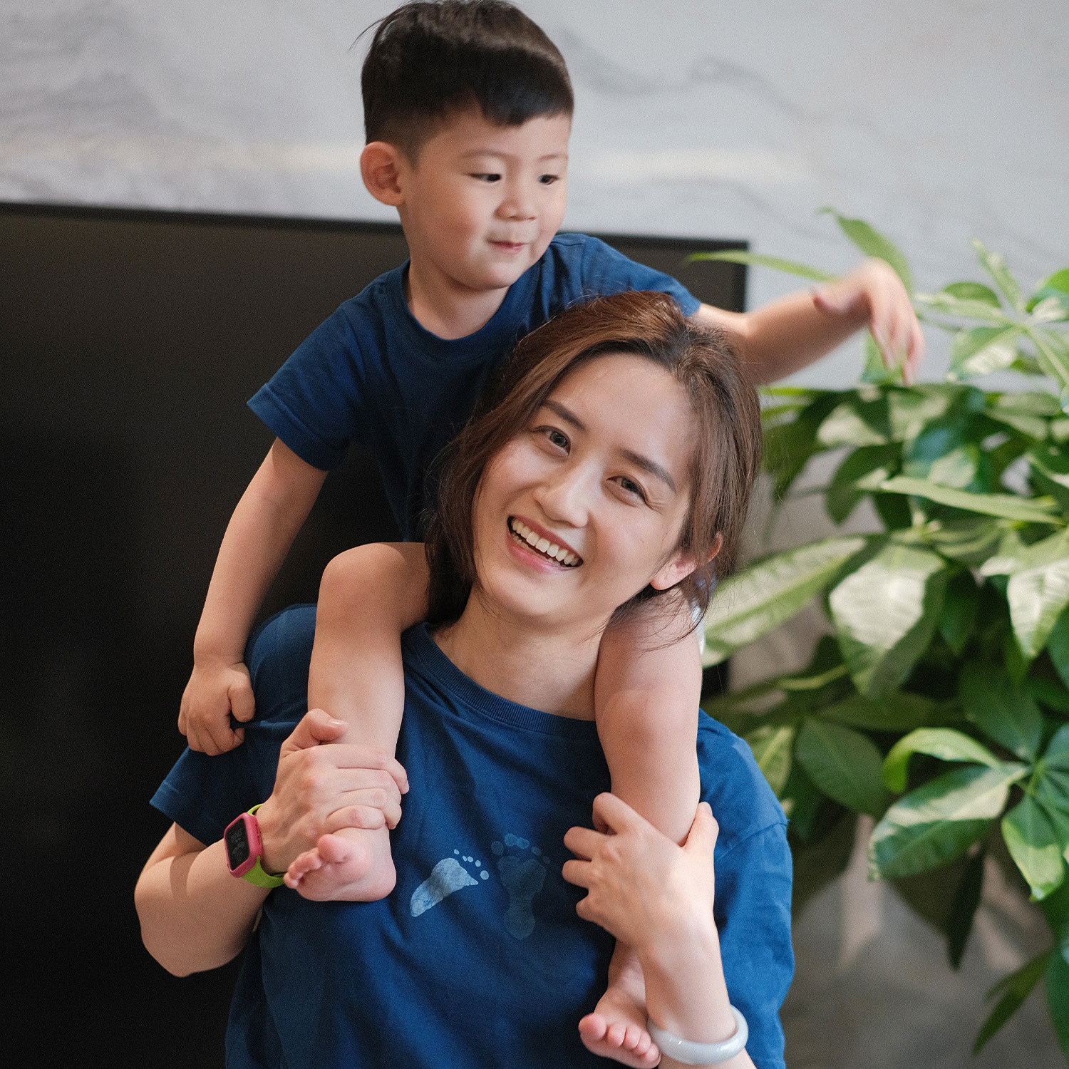 远家草木染蜡画蓝染T恤脚板印亲子装休闲百搭圆领短袖夏W-202限