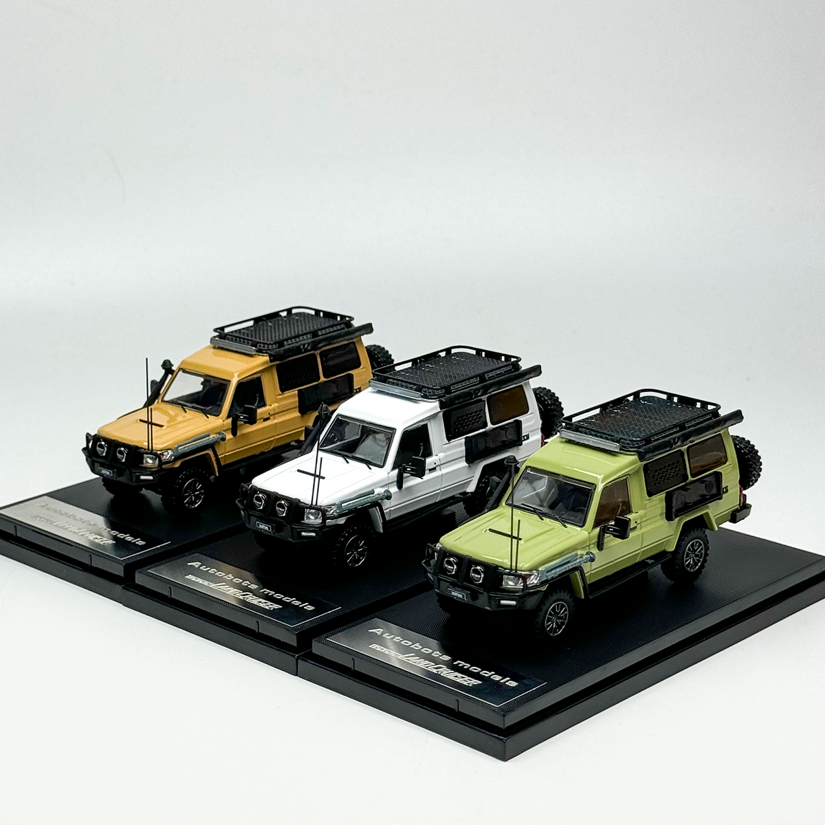 AM丰田合金164汽车模型