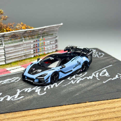 CM Model 1:64 迈凯伦720Se²GT DarwinPRO  无界蓝合金汽车模型