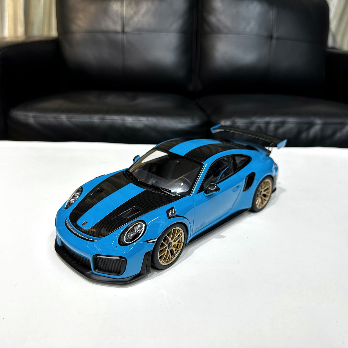 奥拓 1:18 保时捷911 gt2rs 蛙王 超跑 autoart aa 全开汽车模型