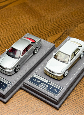 MORTAL 1:64 基先达CRESTA 银色和白色 合金汽车模型