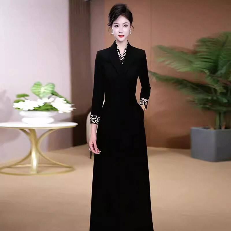 黑色裙子春秋季女2026新款长袖高档连衣裙阔太太洋气高贵中长裙
