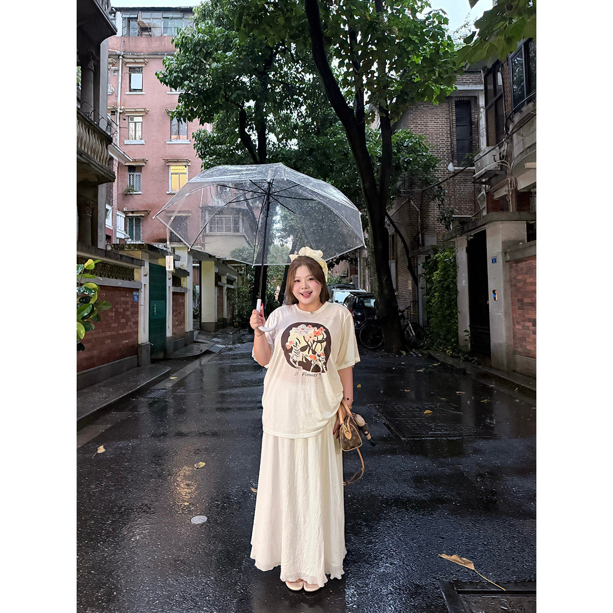 大码宽松印花T恤轻薄透气上衣女
