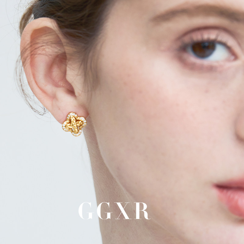 GGXR 金属拉丝扭纹四叶草高级轻奢耳环耳夹项链套装