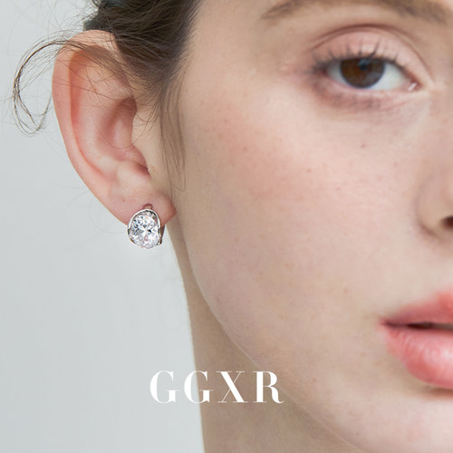 GGXR 海莉同款简约爆闪2克拉椭圆镶钻耳环耳扣无耳洞耳夹