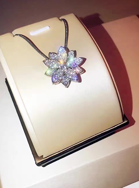 设计师款   莲花蛇骨链 项链   时尚搭配饰品