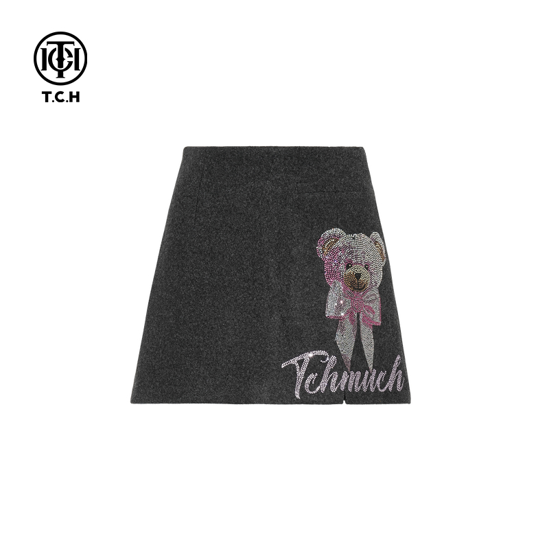 TCH私服25秋冬新款半身裙烫钻时尚高腰显瘦A字短裙女T75D22E1009