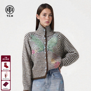TCH含绵羊毛高领复古条纹烫钻蝴蝶宽松高领针织开衫 女T75D43E1125