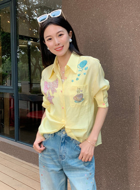 TCH假两件蕾丝衬衫温柔甜美风烫钻奶黄色小众上衣女2026春夏新款