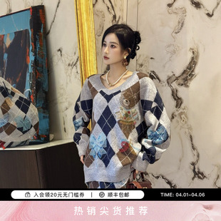 TCH时髦宽松烫钻V领针织毛衣女短款 女T75D07E502025 半身裙套装