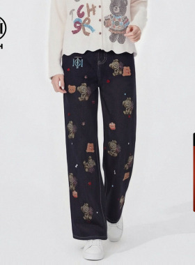 TCH2026春夏新款潮牌小熊烫钻深蓝色宽松直筒牛仔裤女T78A20E1133