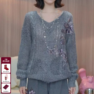 上衣女T75C09E1163 镂空灰色v领针织衫 TCH秋冬新款 慵懒风烫钻时尚