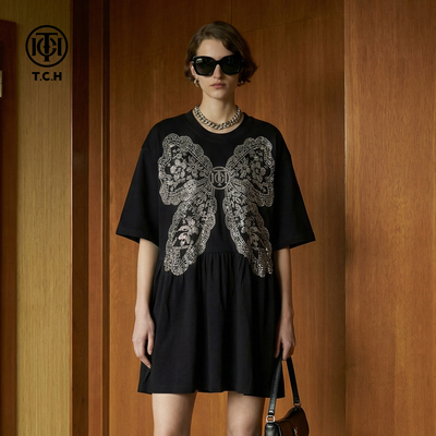 TCH烫钻蝴蝶褶皱拼接休闲宽松七分袖连衣裙女小黑裙T78A30E1048