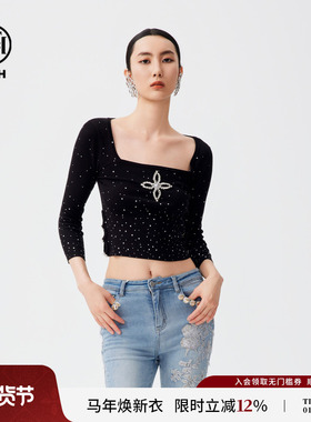 TCH秋季新款短款修身针织衫满钻方领显瘦针织上衣女T72C098053