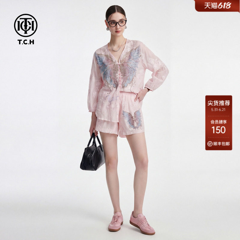 TCH2026夏季款假日风粉色套装女翅膀烫钻轻薄凉爽开衫短裤两件套