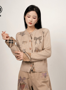 TCH英伦风秋色满园烫钻显瘦长袖拼接设计感针织开衫打底外穿女