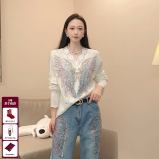 T75D09E1289 新款 TCH温柔风烫钻提花蕾丝边V领领针织衫 女2025冬季