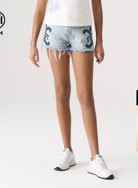 TCH轻奢夏季新款烫钻个性辣妹时尚牛仔超短裤女T72B218021