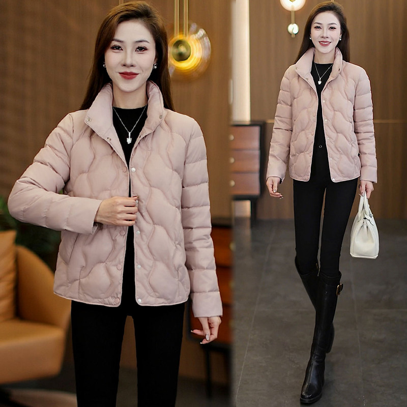 菱格纹立领短款显瘦保暖棉服女