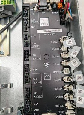 通力KCE系统KM51160872G01轿顶检修箱KM870225G24/KM870228G06