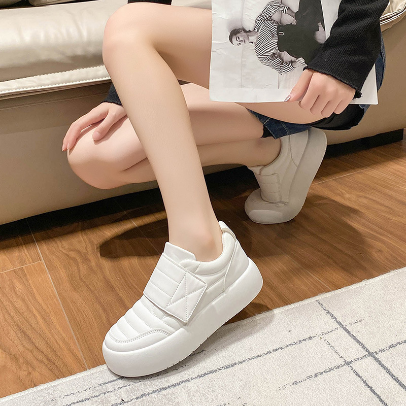 2025新款春季韩版百搭厚底板鞋