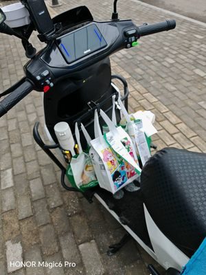 电动车挂钩外卖骑手专用挂包神器摩托车后座置物架挂包架