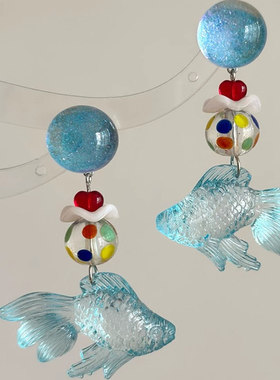 多巴胺蓝色小鱼耳钉女轻奢小众设计精致耳环新款高级感耳饰