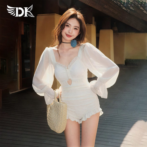 DK连体泳衣女款2026年新款高级感