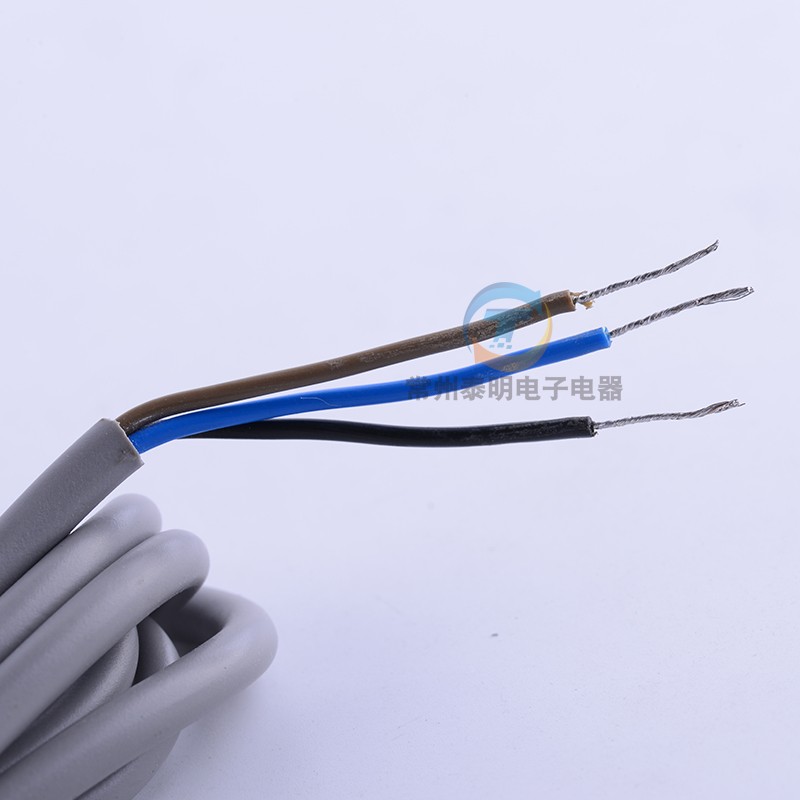 沪工电感式接近开关LJ30A3-15-Z/BYF直流PNP三线常开M30传感器15M