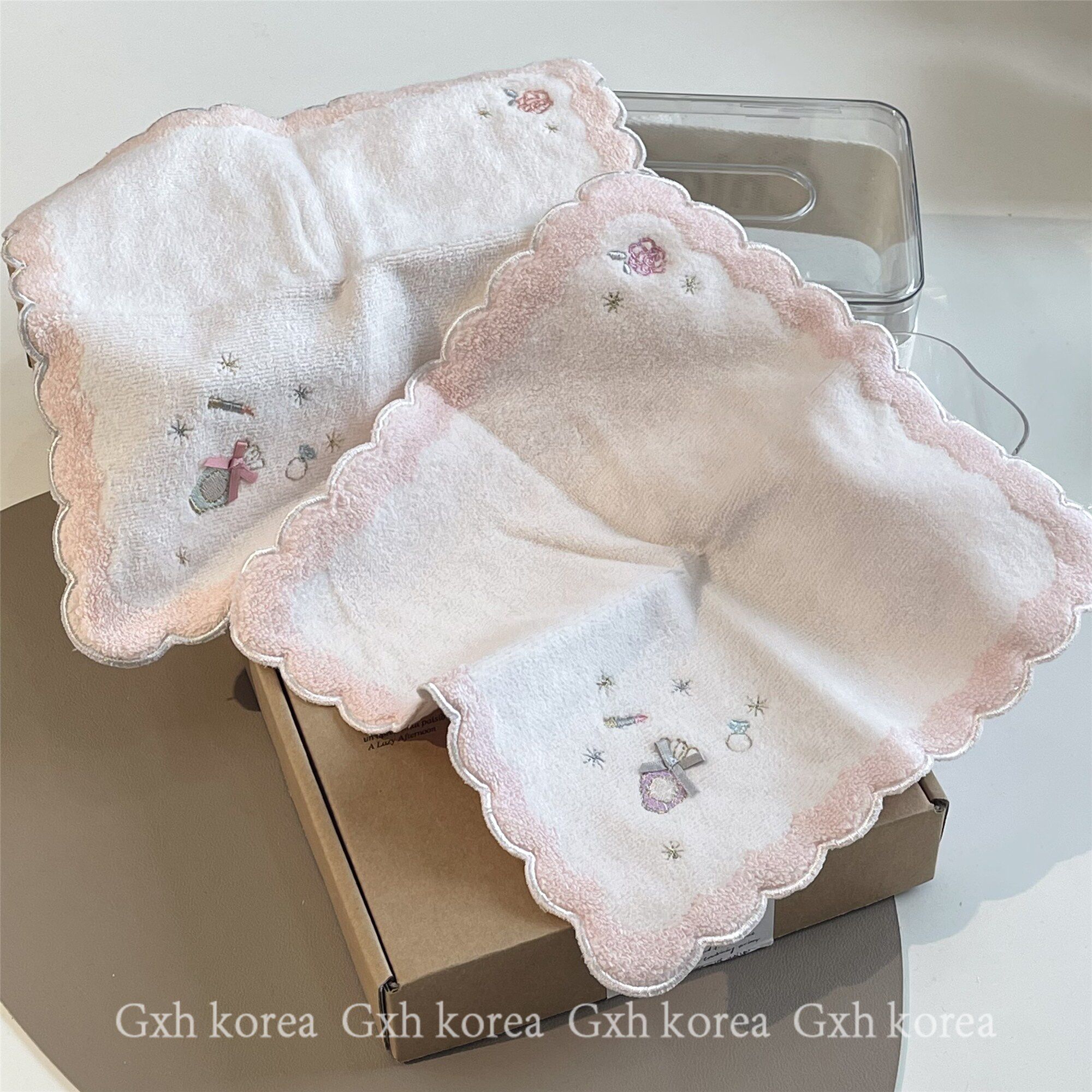 일본수출 어린이 사각타올 세안 작은 세수타월 휴대용 손수건 귀여운 공주풍 순면 100% 부드러운 손수건