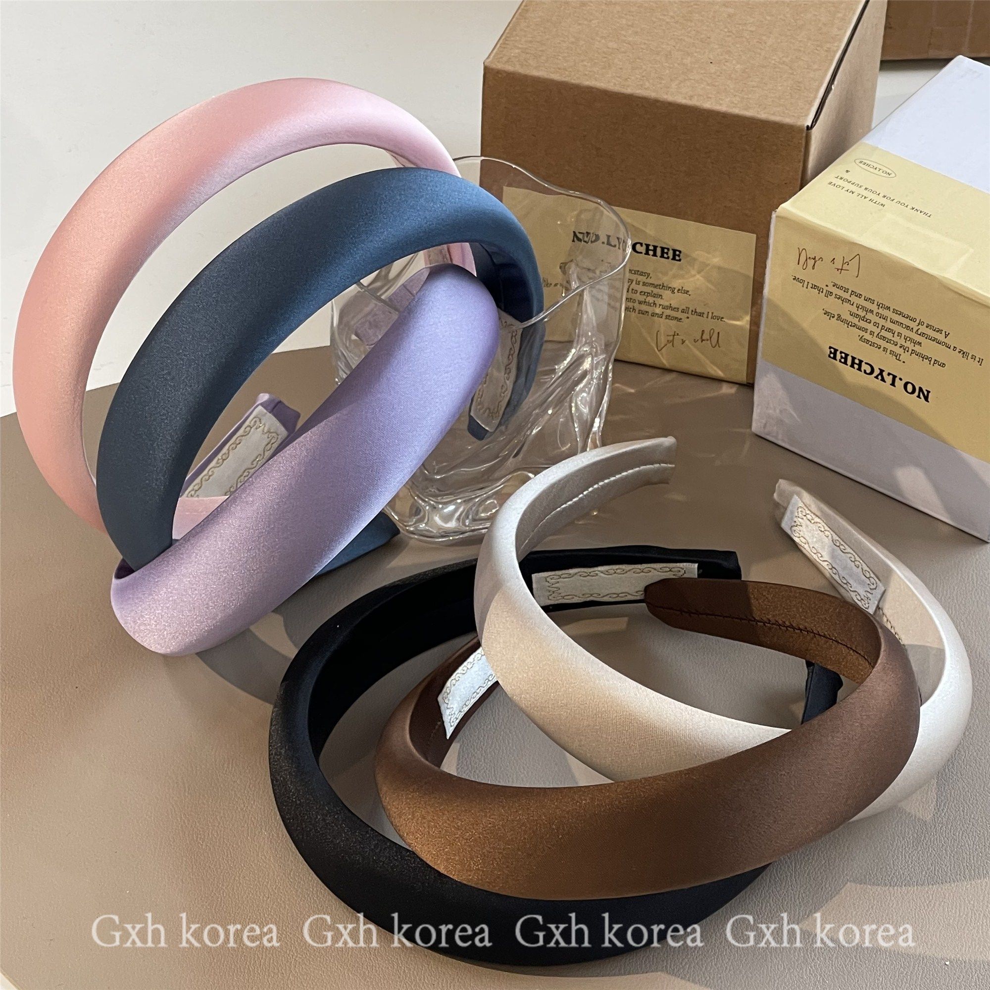 韩国进口质感缎面宽边发箍气质增高颅顶神器奶油色不夹头发卡头箍