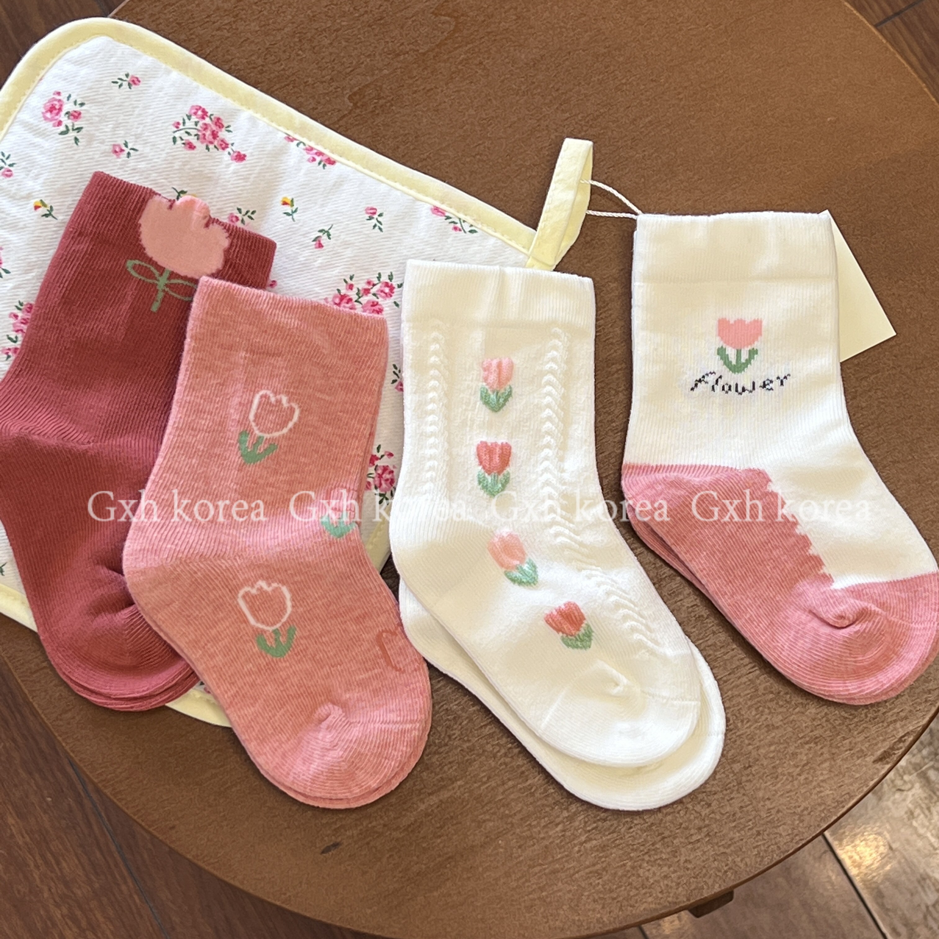 女宝宝粉色郁金香奶油中筒袜不勒脚脖幼稚园拼接花边棉袜舒适吸汗