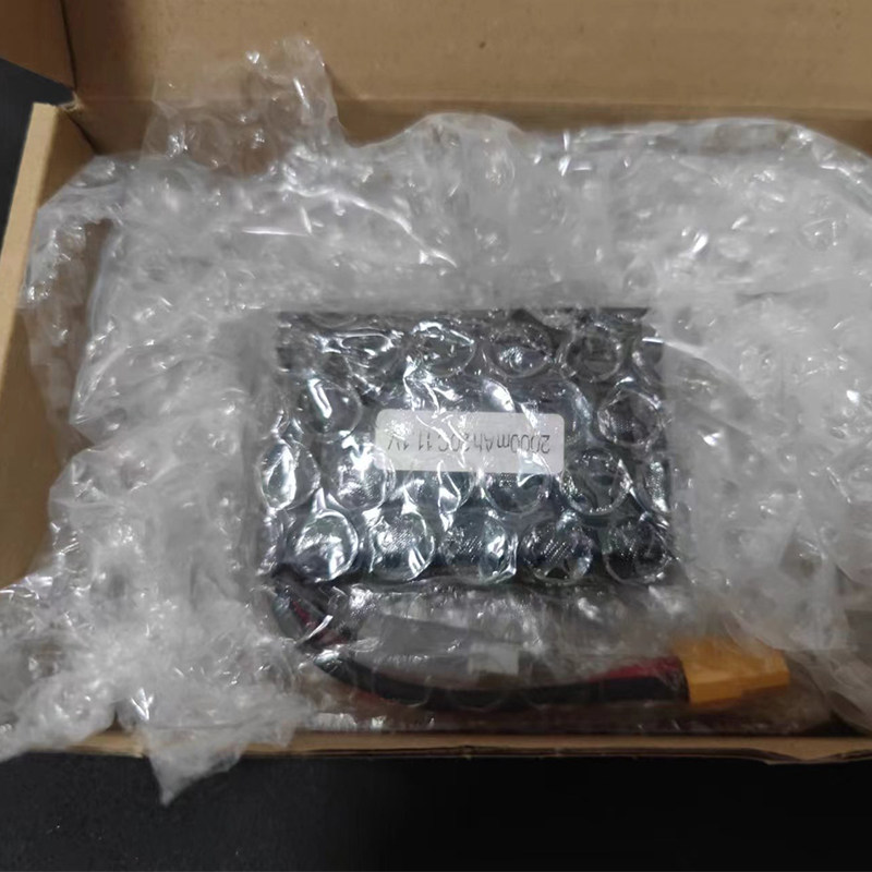 适用小鸟青少年竞技无人机空中格斗赛比赛F300锂电池桨叶飞飞配件