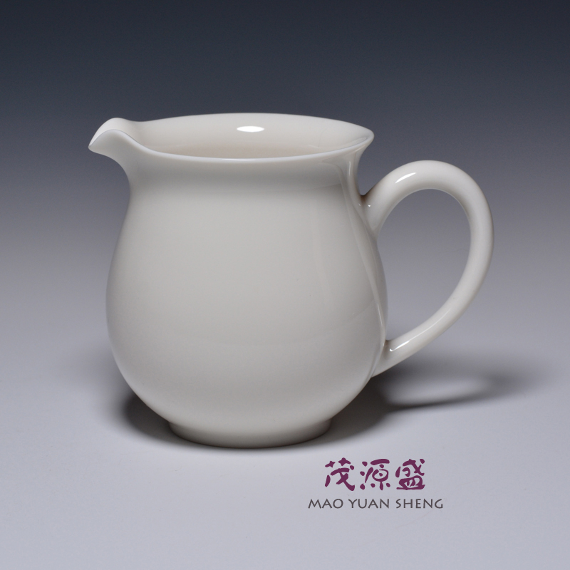 台湾三希牙白公道杯陶瓷茶具小号图片