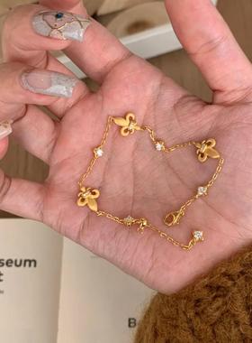 法式复古高级感拉丝三朵鸢尾花