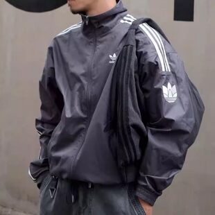阿迪达斯三叶草外套男装梭织衣薄款立领休闲宽松户外夹克JI7533