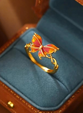 烟雨梦蝶戒指渐变珐琅蝴蝶时尚