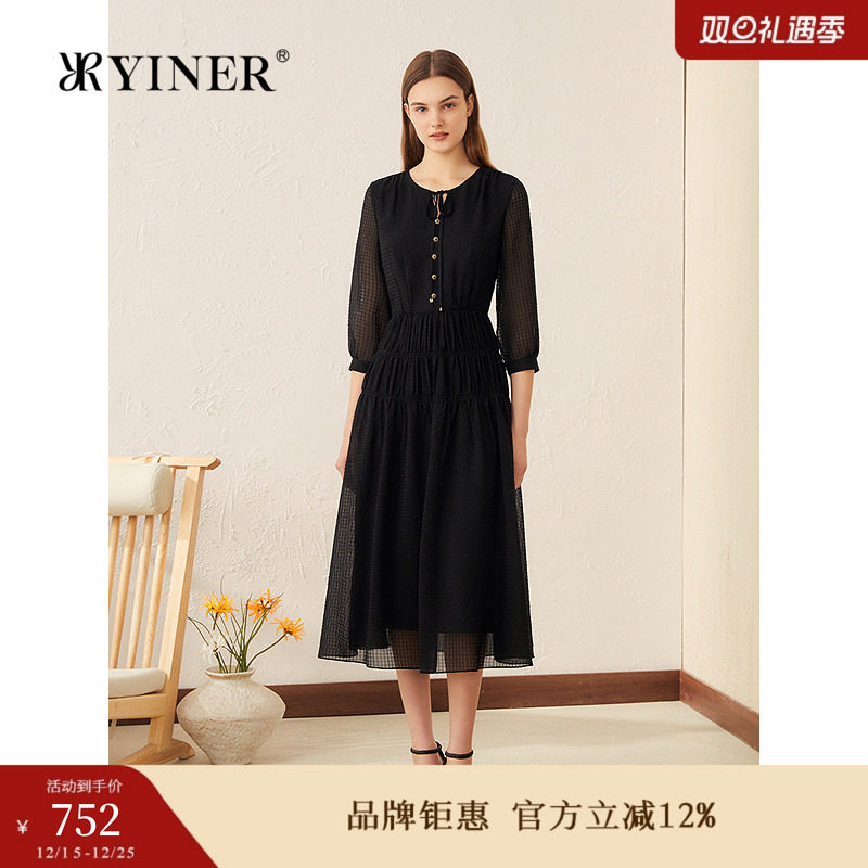 YINER音儿专选2025夏季新款法式飘带领华夫格泡泡纱蛋糕裙连